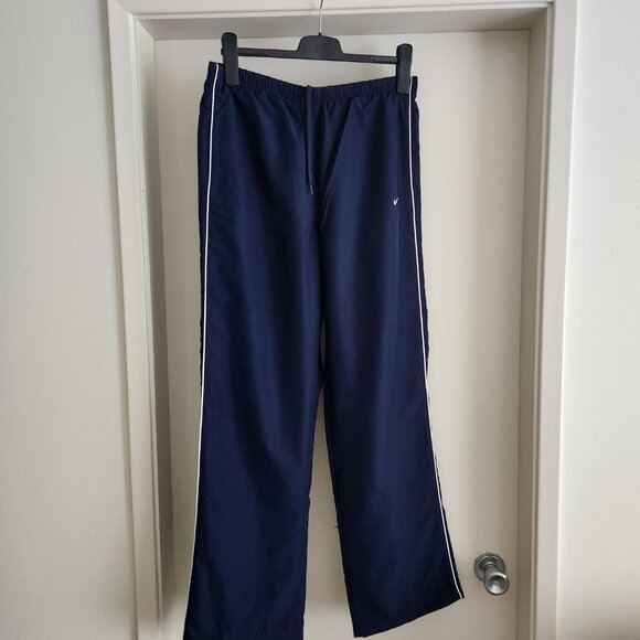 Women's Nike 2 Piece Sport Tracksuit - Picture 2 of 6